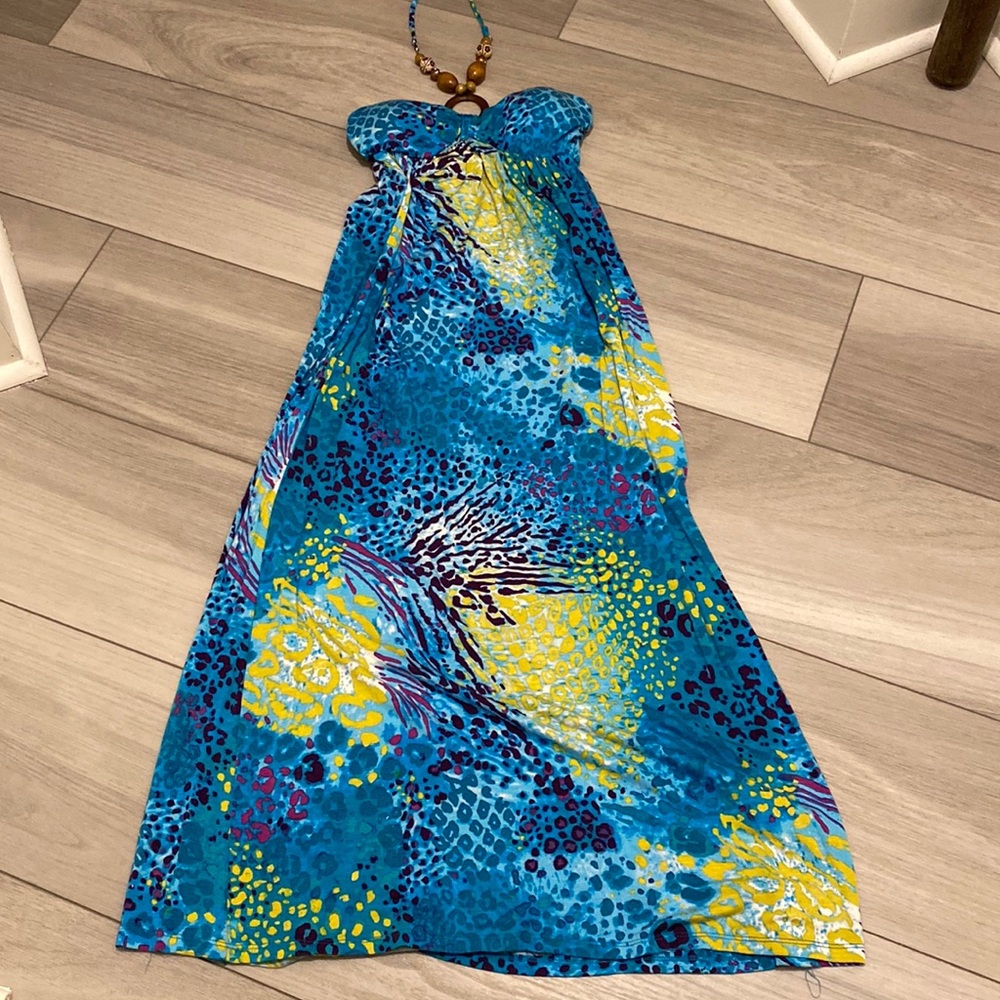 Love Notes Summer maxi dress built in bra in good condition worn once